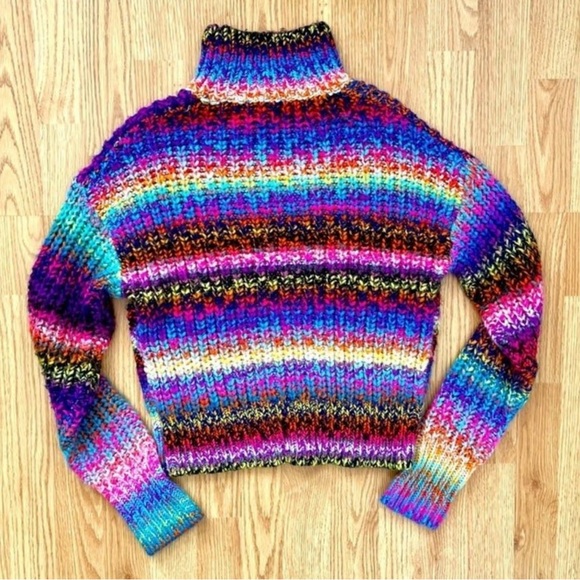 Express sweater - Picture 3 of 3